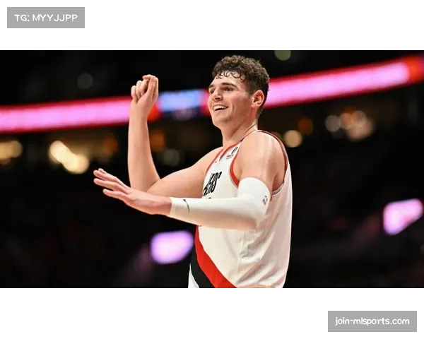 开拓者主场16分大胜爵士 克林根23分18篮板7助攻展现内线统治力